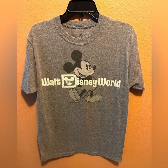 Disney World Mickey Mouse shirt - Picture 1 of 6